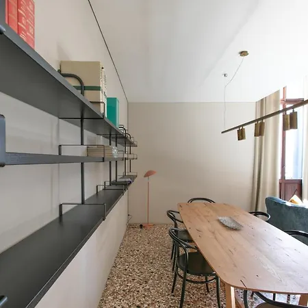 Daire Infinite House Ca' Vendramin *