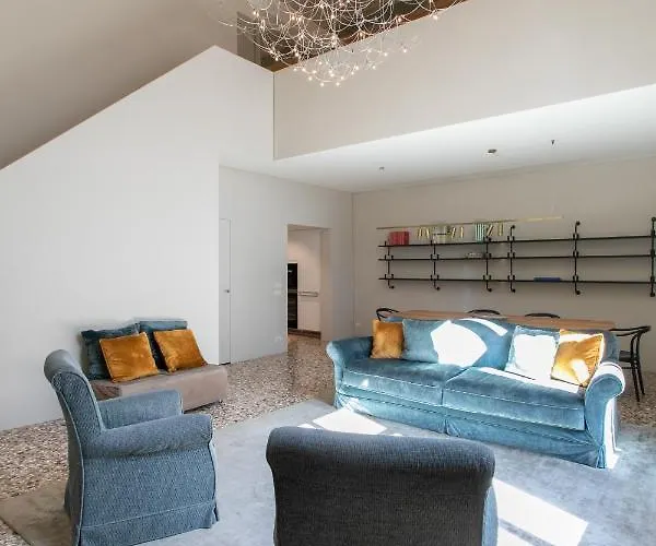 Infinite House Ca' Vendramin Venice